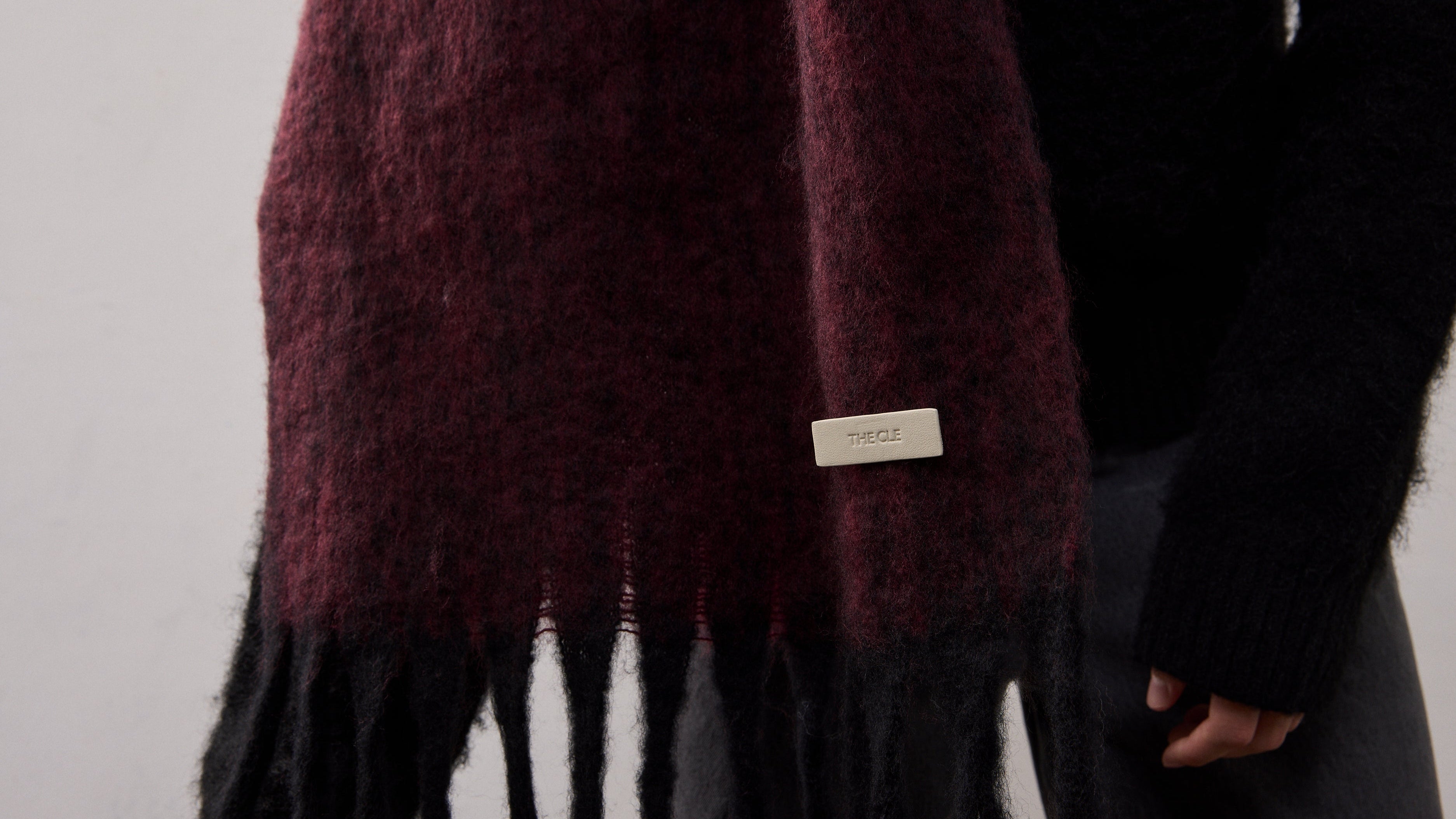 ACCESSORIES – THE CLE