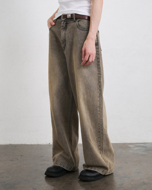 CORE STRAIGHT DENIM / BROWN
