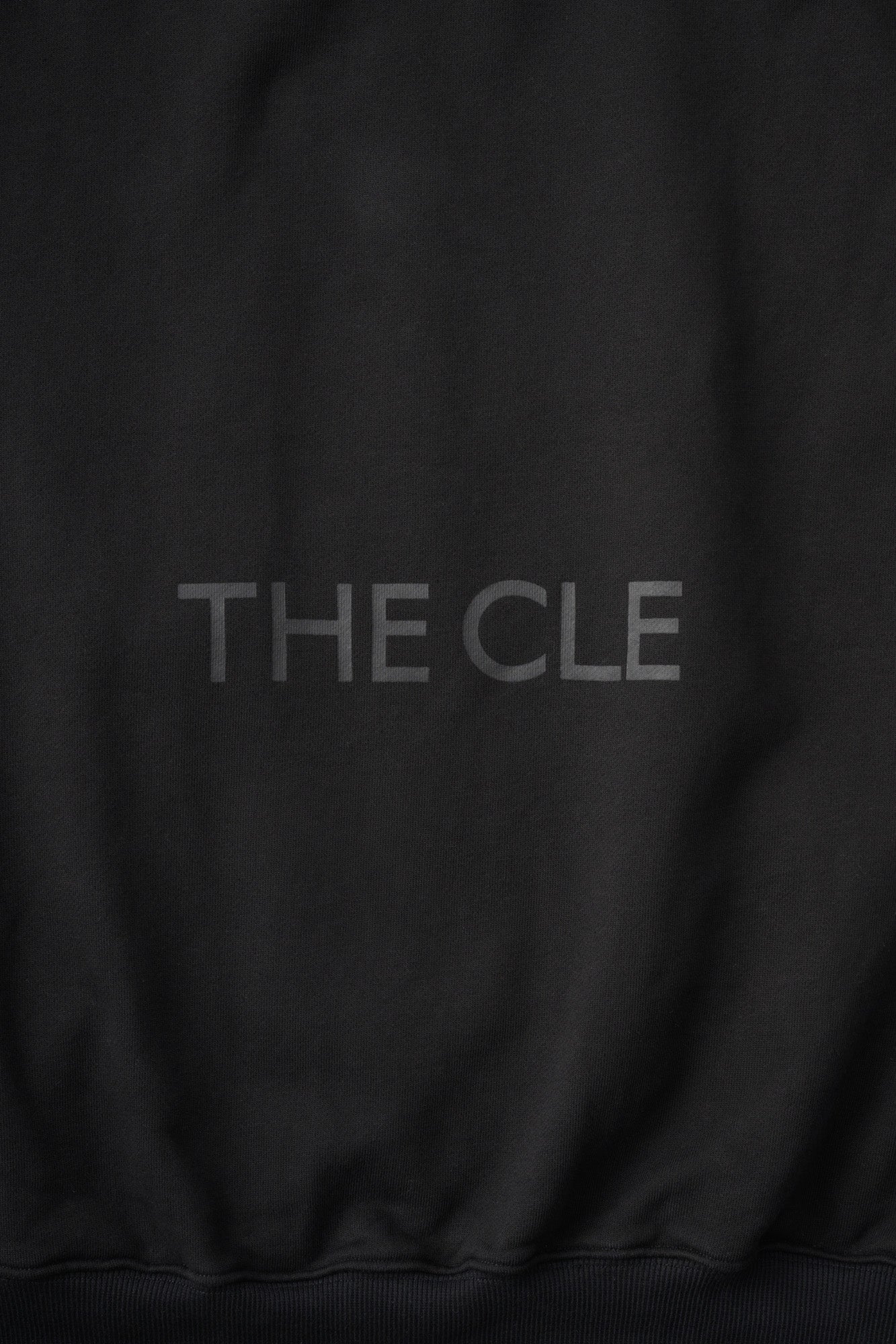 BACK LOGO SWEAT HOODIE / BLACK