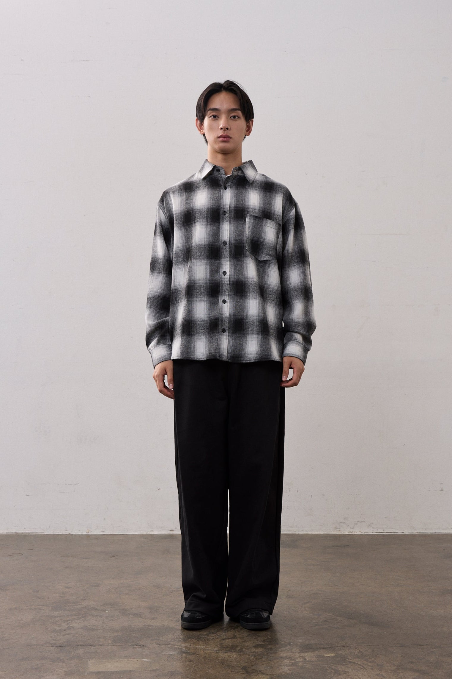 DEEP TUCK SWEAT PANTS / BLACK – THE CLE