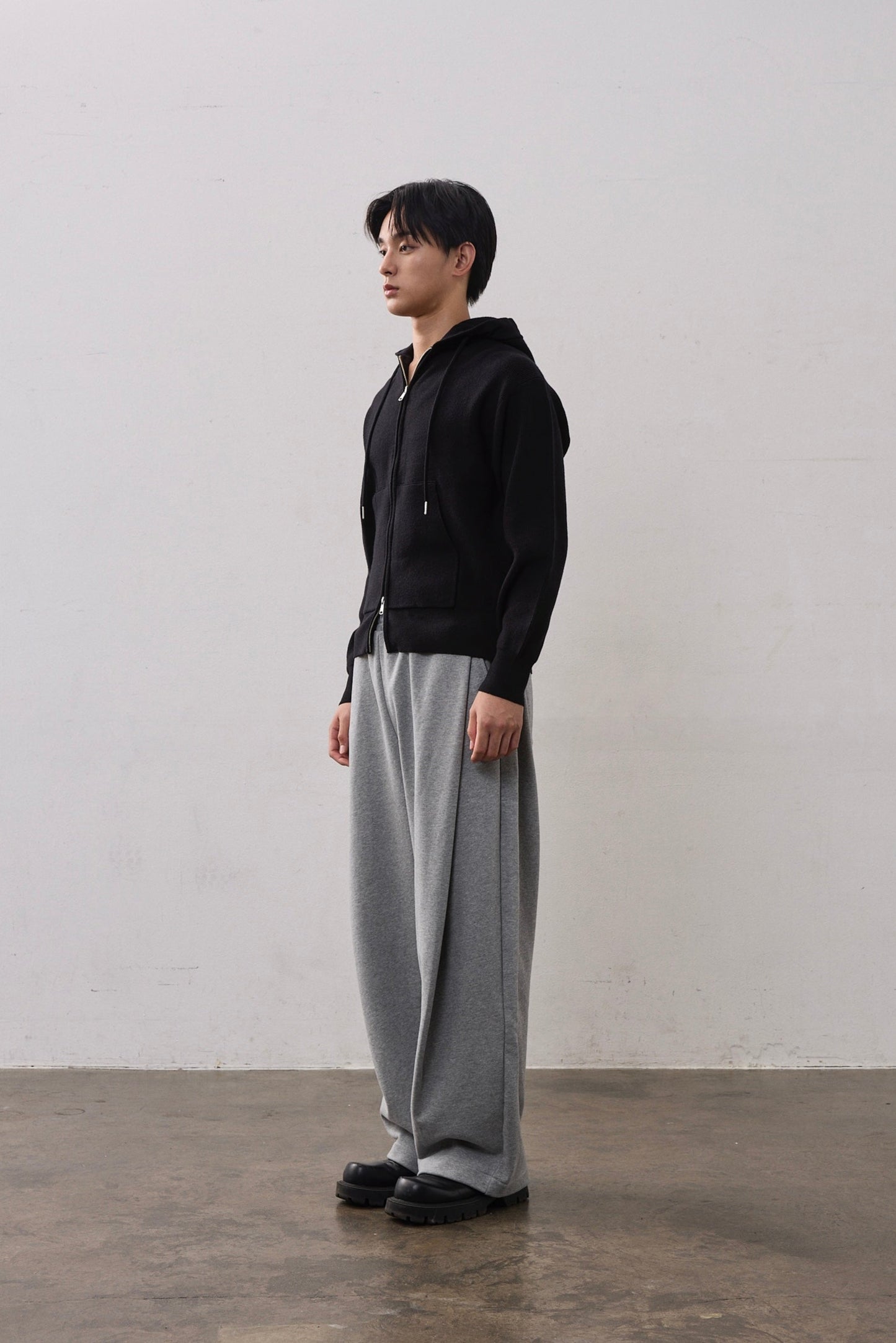 DEEP TUCK SWEAT PANTS / GRAY