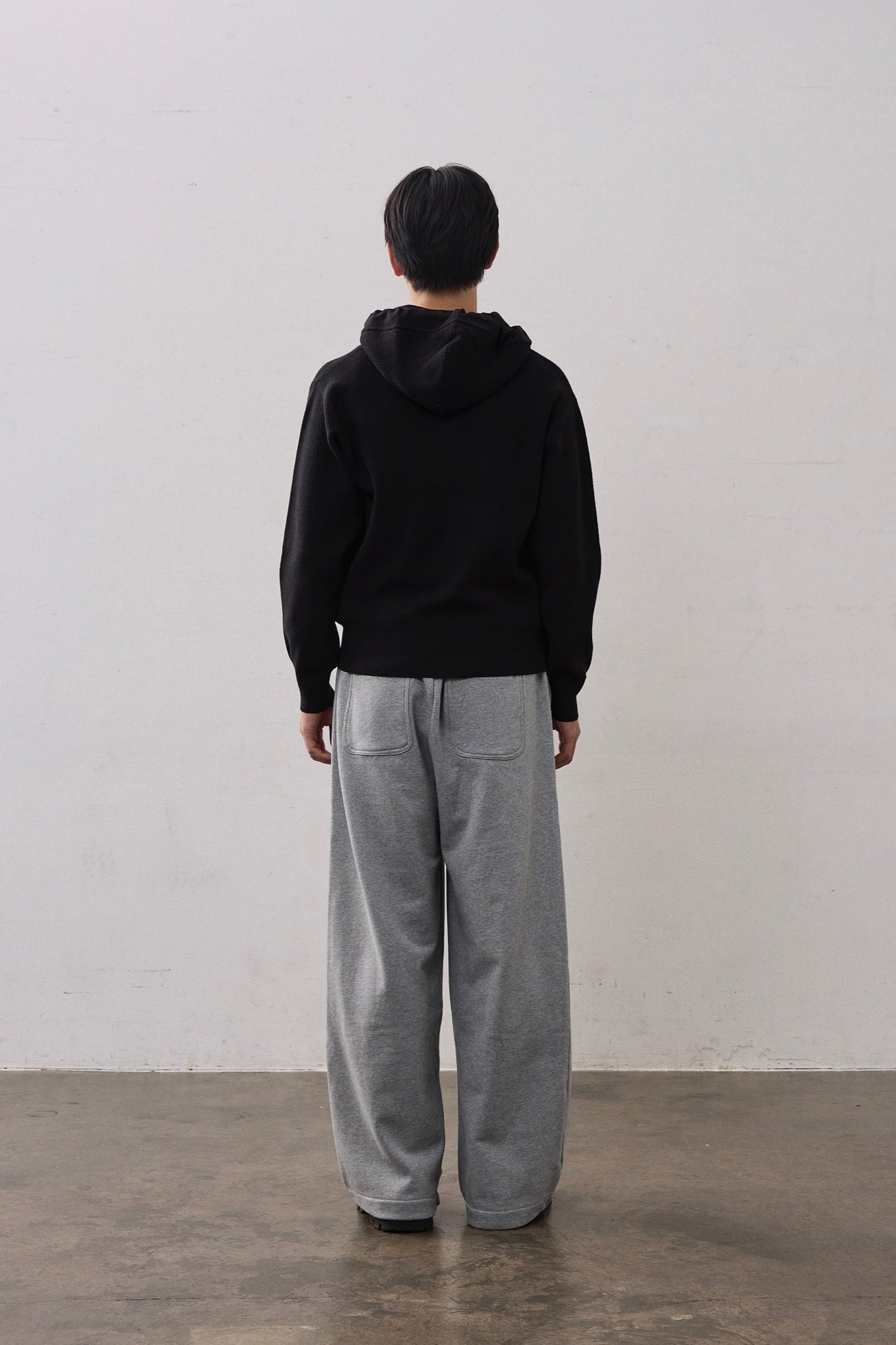DEEP TUCK SWEAT PANTS / GRAY
