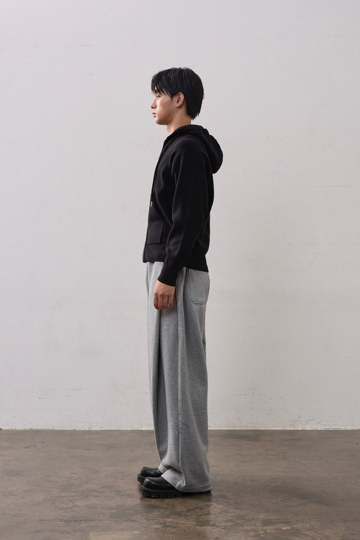 DEEP TUCK SWEAT PANTS / GRAY