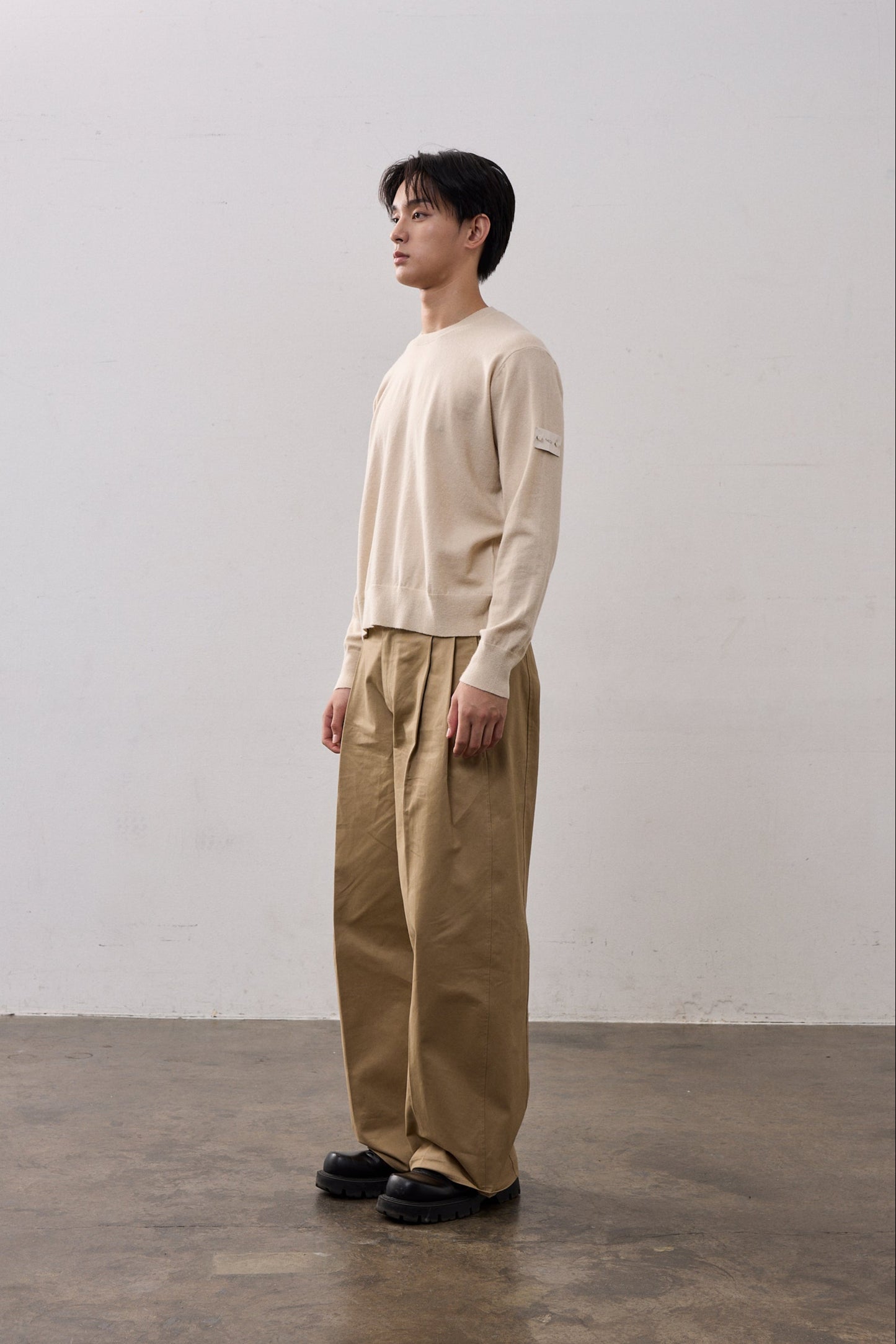 SIGNATURE TIGHT KNIT / IVORY