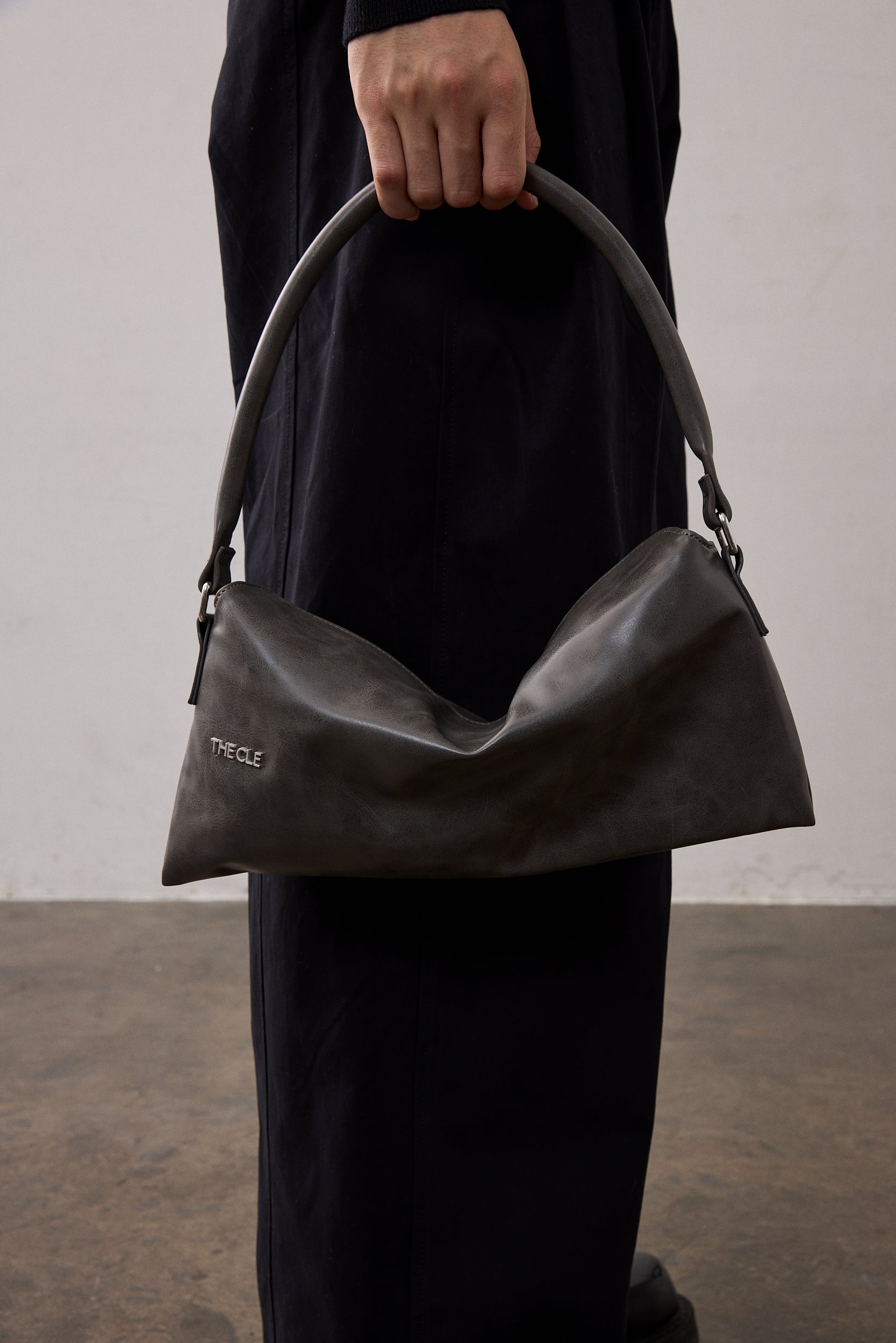 バッグ THE CLE LOOP BAG LOOP BAG / GRAY – THE CLE