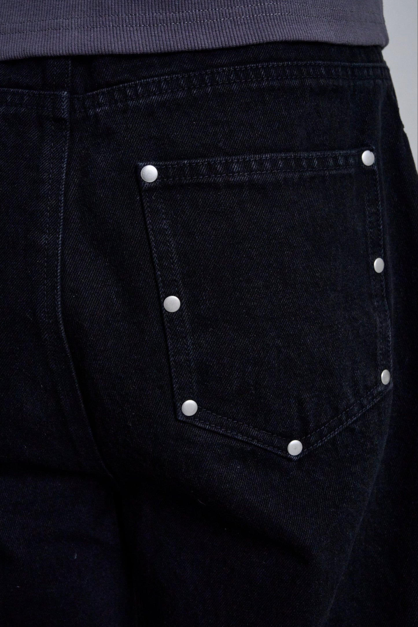 STUDS DENIM / BLACK