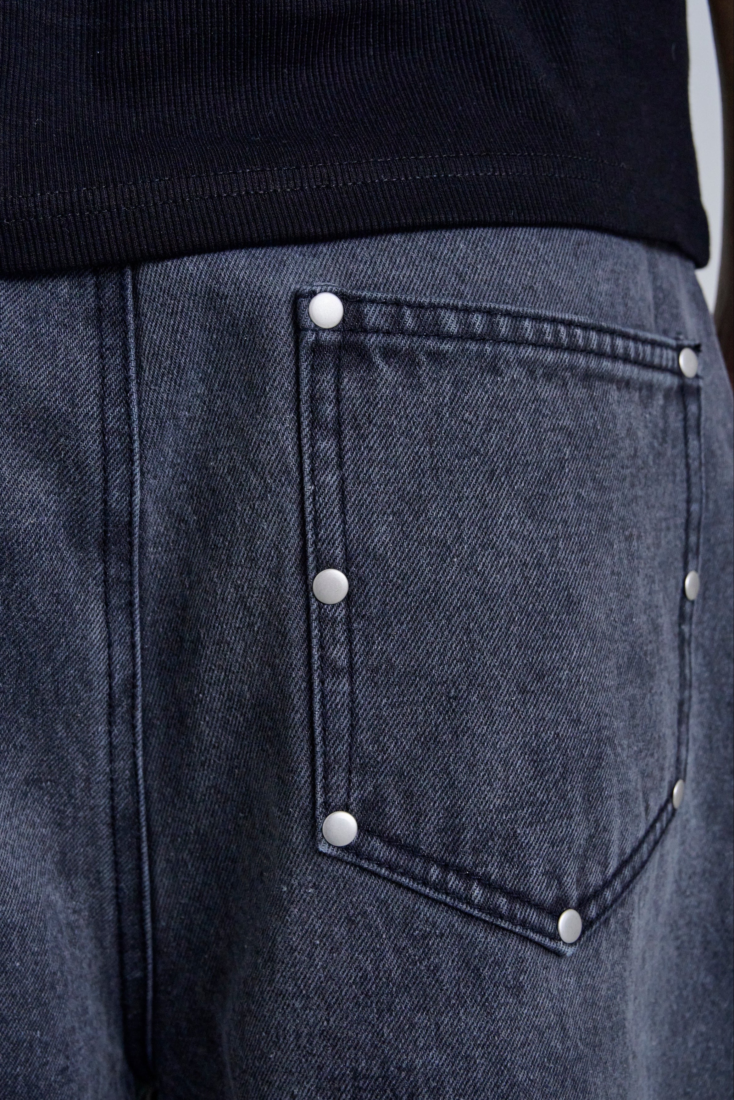 STUDS DENIM / GRAY – THE CLE