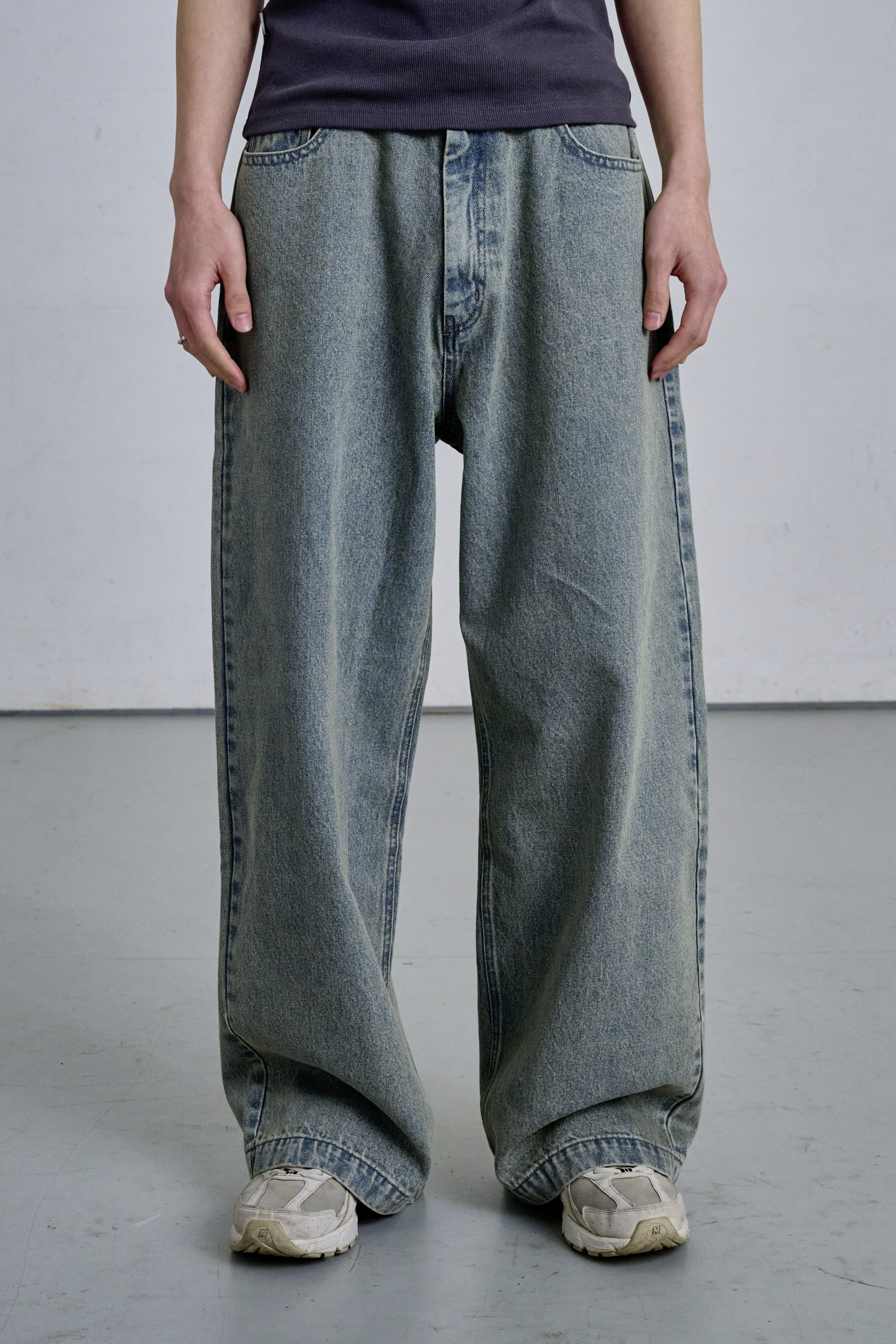 CORE STRAIGHT DENIM / LIGHT BLUE