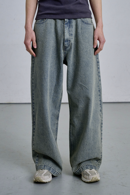 CORE STRAIGHT DENIM / LIGHT BLUE
