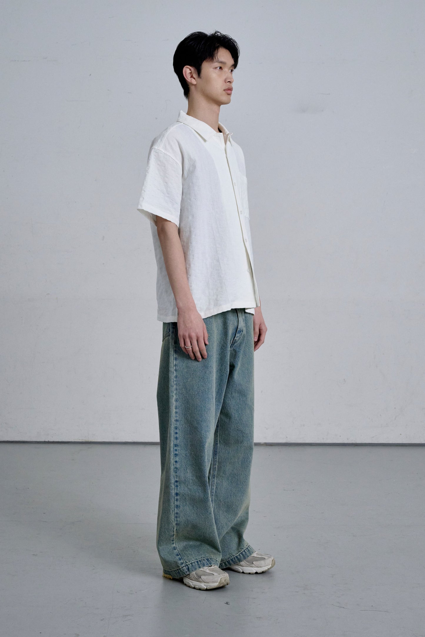 OPEN COLLAR SHIRT / WHITE