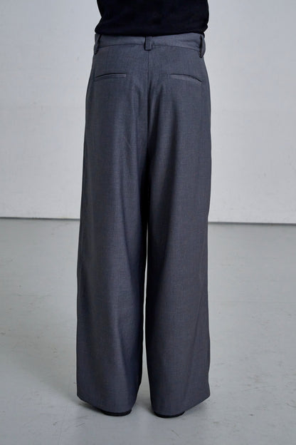 DEEP TUCK SLACKS / GRAY