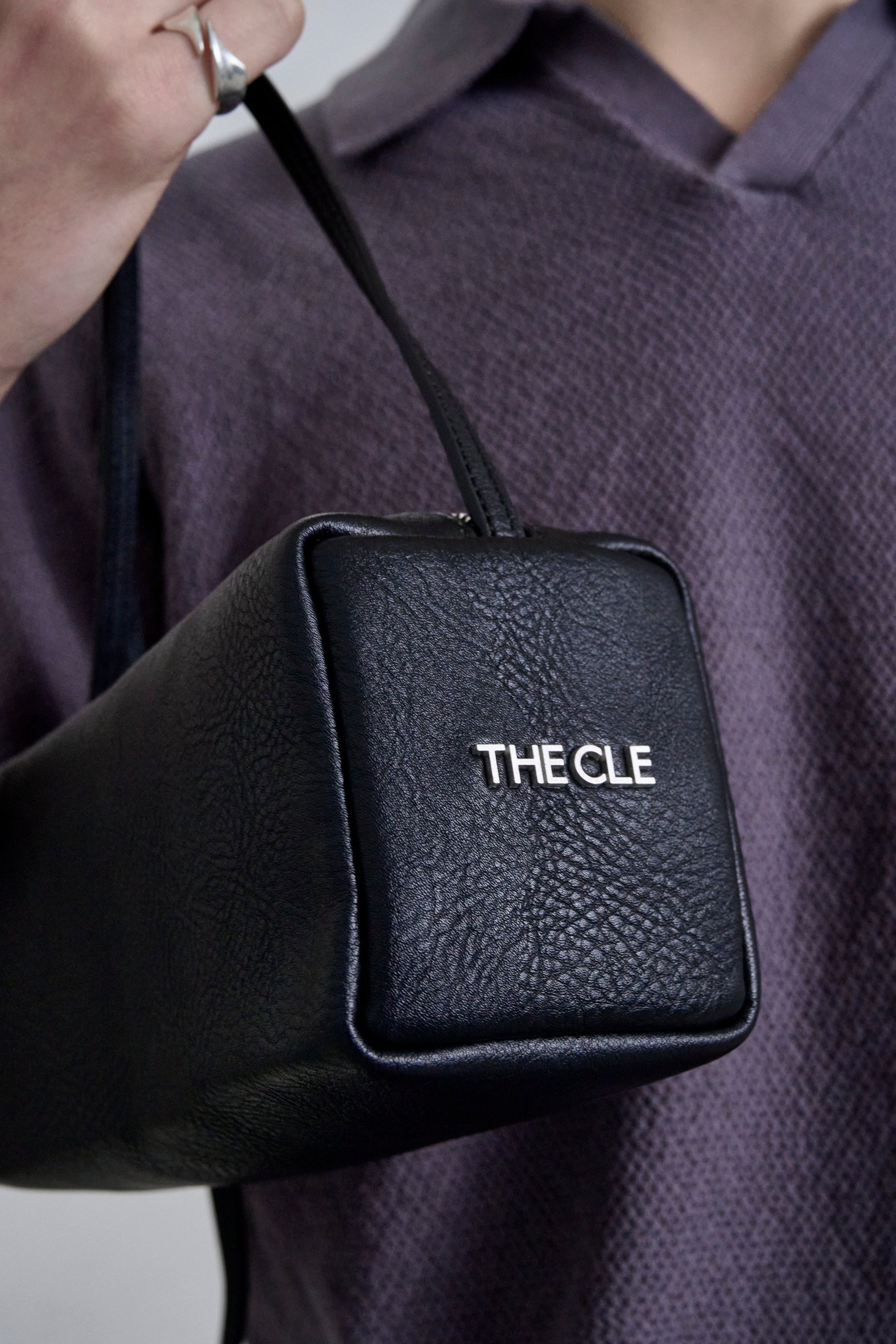 BOX BAG -Essence- / BLACK – THE CLE