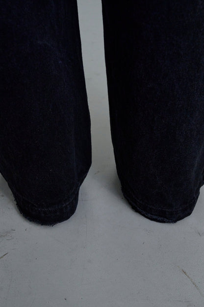 CORE STRAIGHT DENIM / BLACK