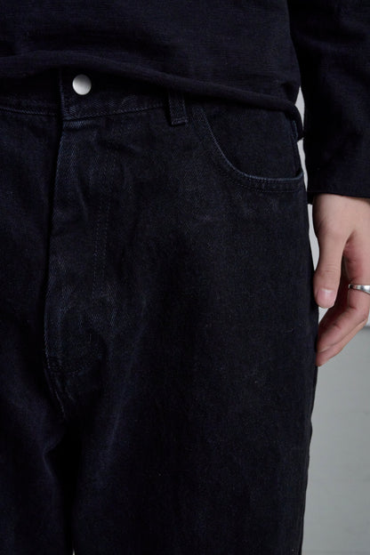 CORE STRAIGHT DENIM / BLACK