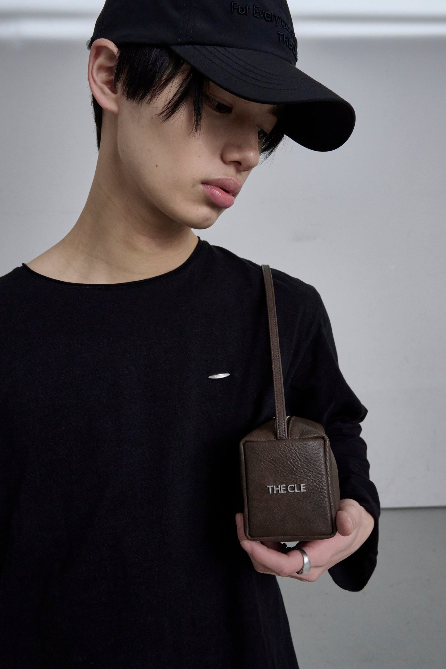 BOX BAG -Essence- / BROWN