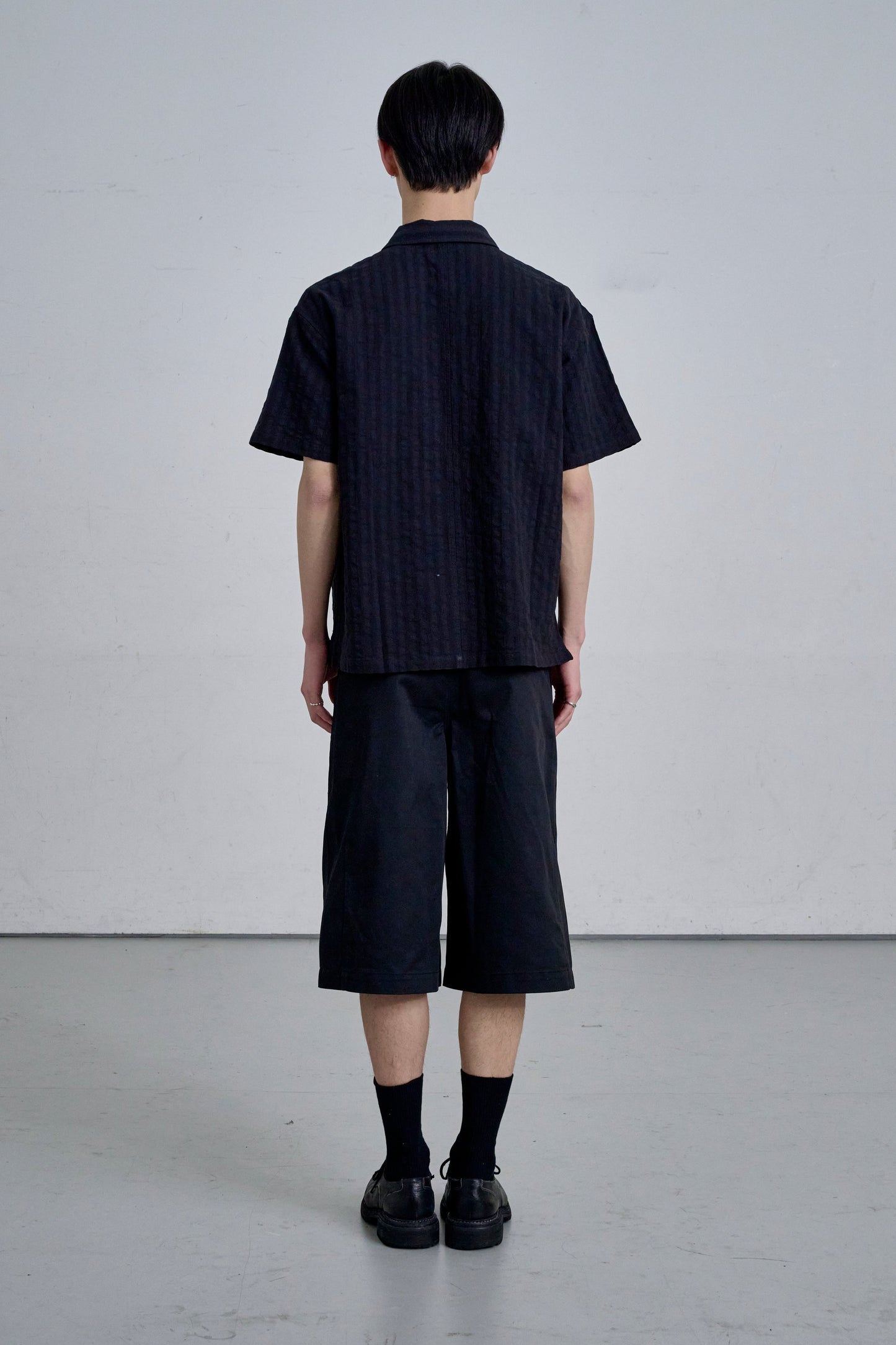OPEN COLLAR SHIRT / BLACK