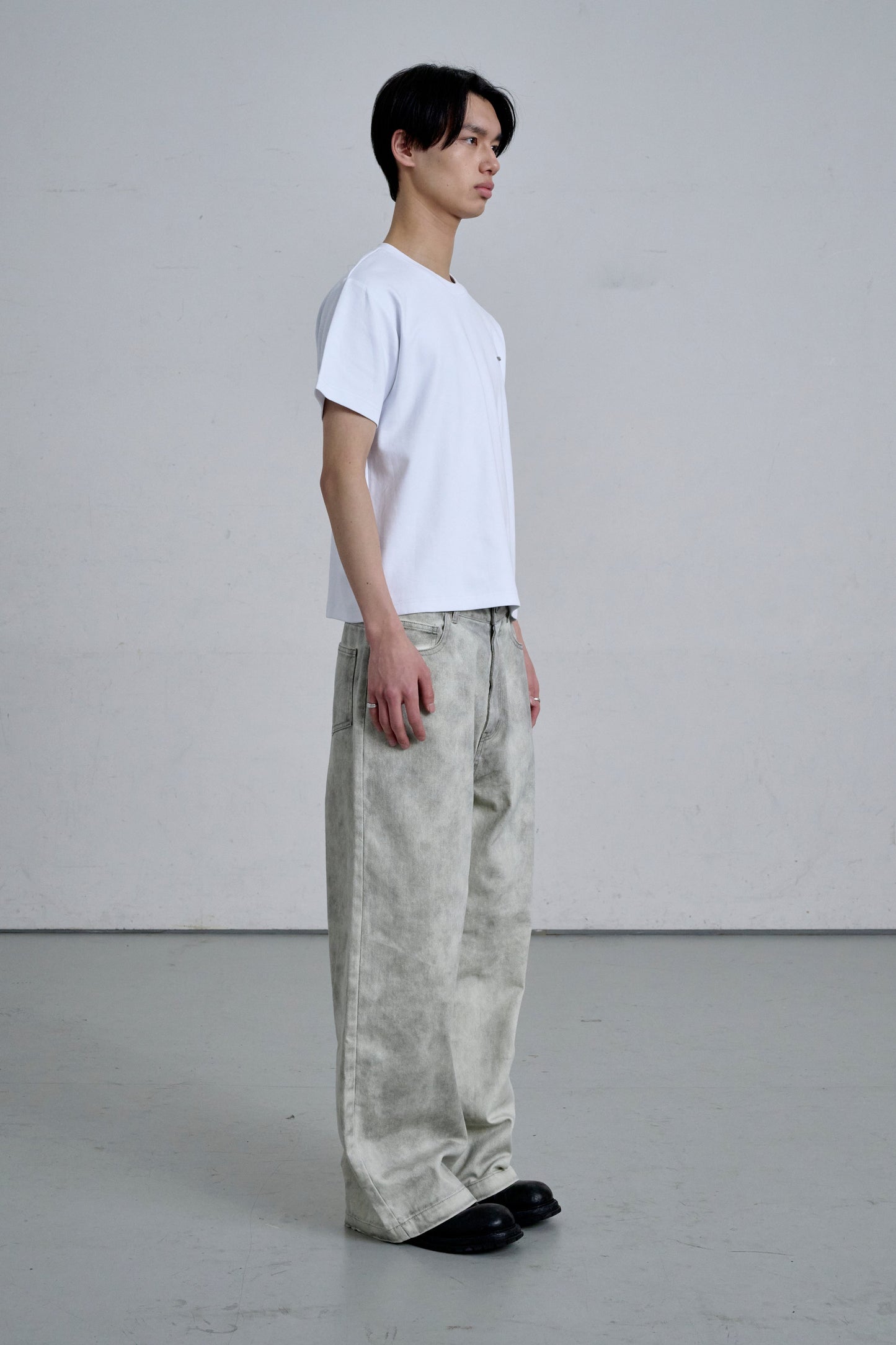 TIGHT T-SHIRTS / WHITE