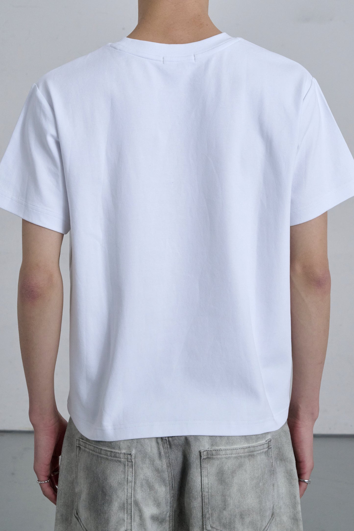 TIGHT T-SHIRTS / WHITE