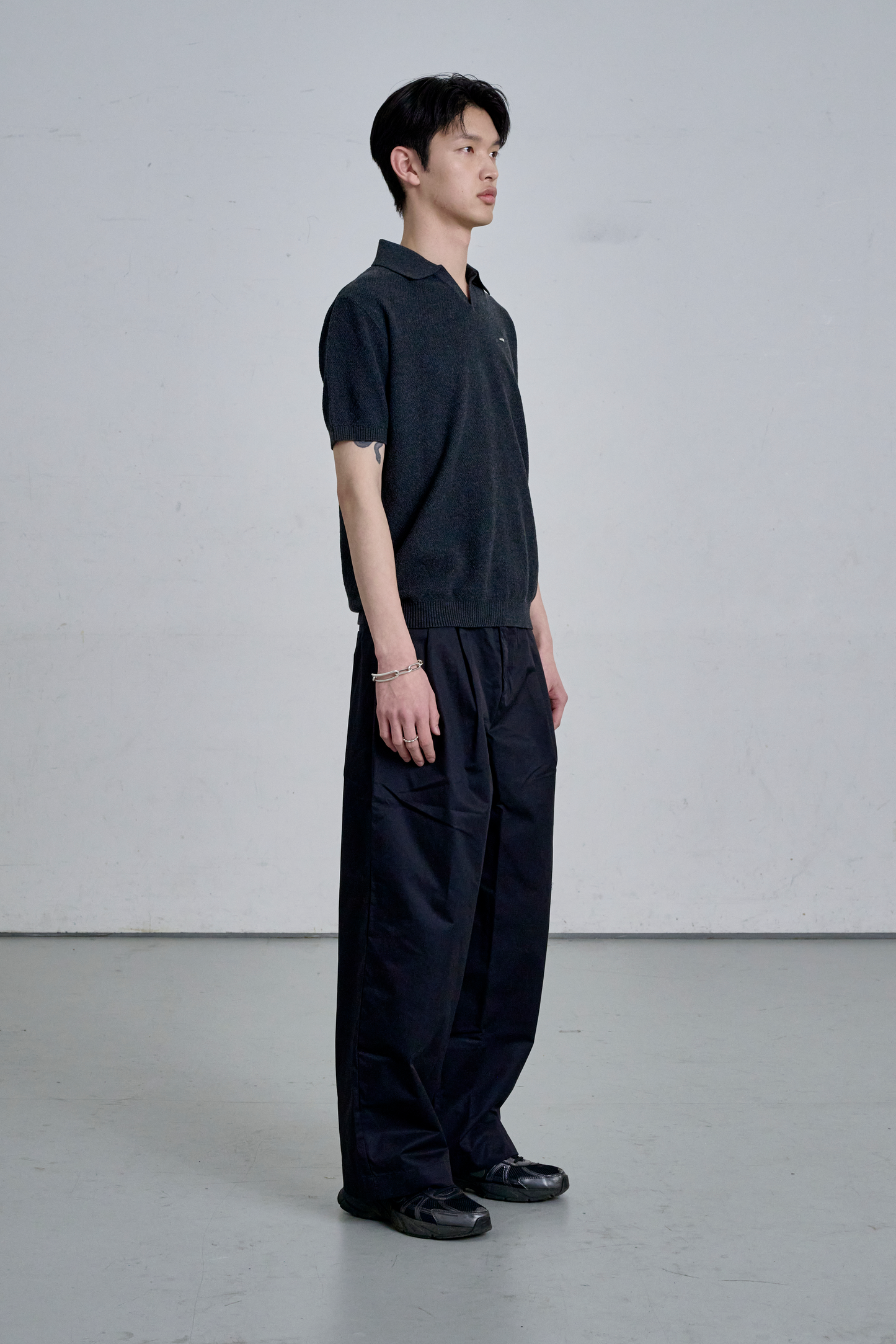 KNIT POLO SHIRT / GRAY
