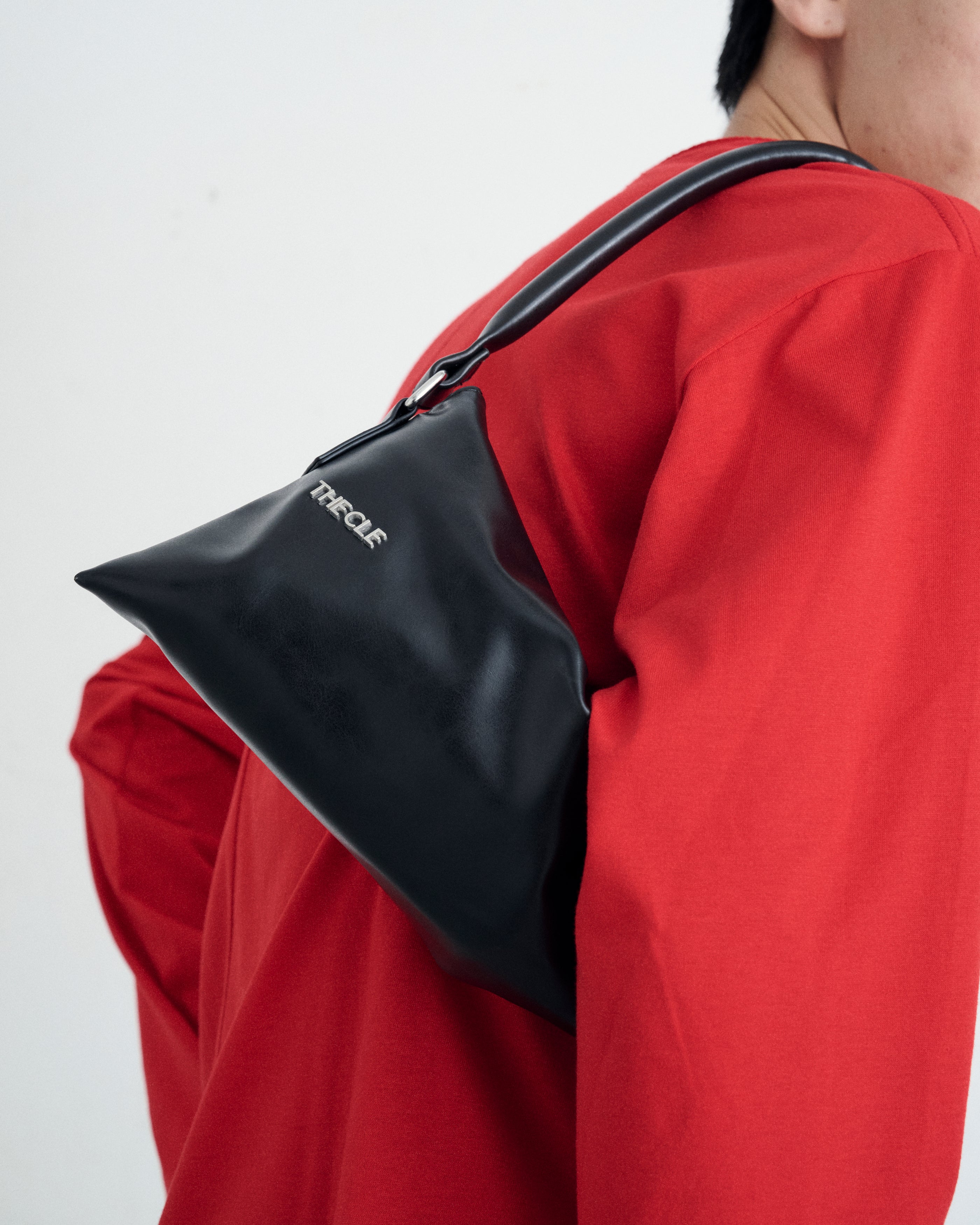 バッグ THE CLE LOOP BAG LOOP BAG / BLACK – THE CLE