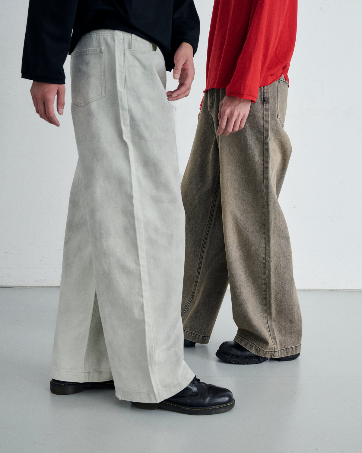CORE STRAIGHT DENIM / WHITE