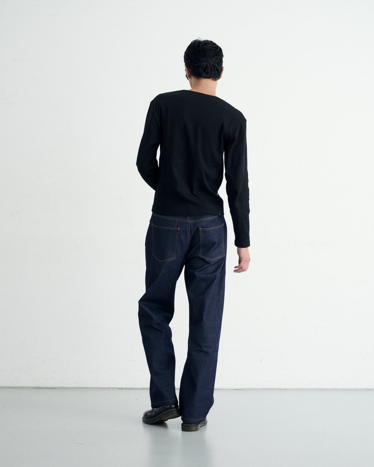TIGHT RIB HENLEY NECK LONG SLEEVE T-SHIRT / BLACK