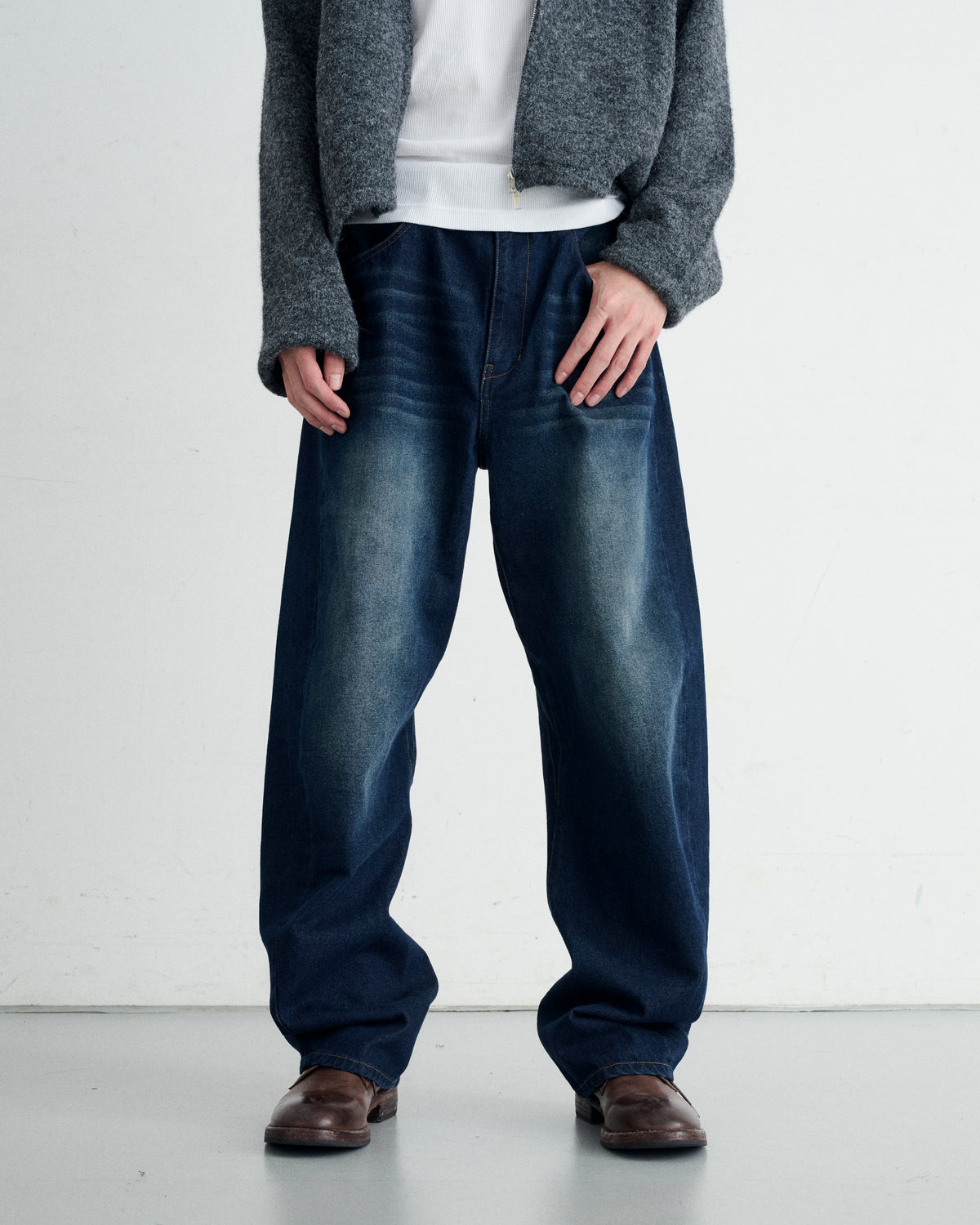BARREL DENIM / INDIGO