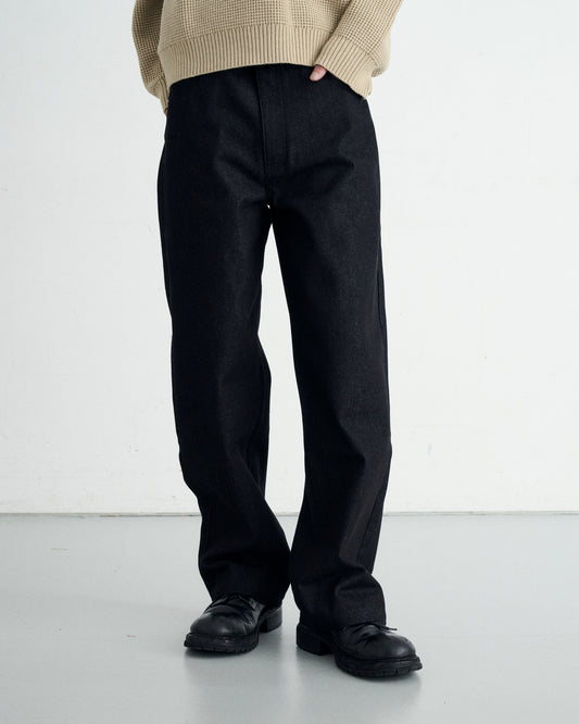 RIGID SLIM DENIM / BLACK