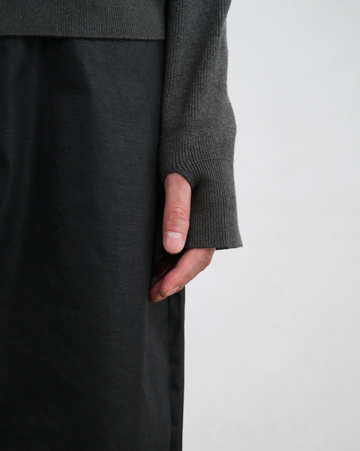RIB KNIT ZIP HOODIE / GRAY