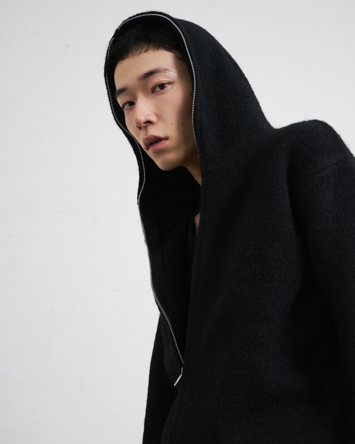 MOHAIR TOUCH ZIP KNIT HOODIE / BLACK