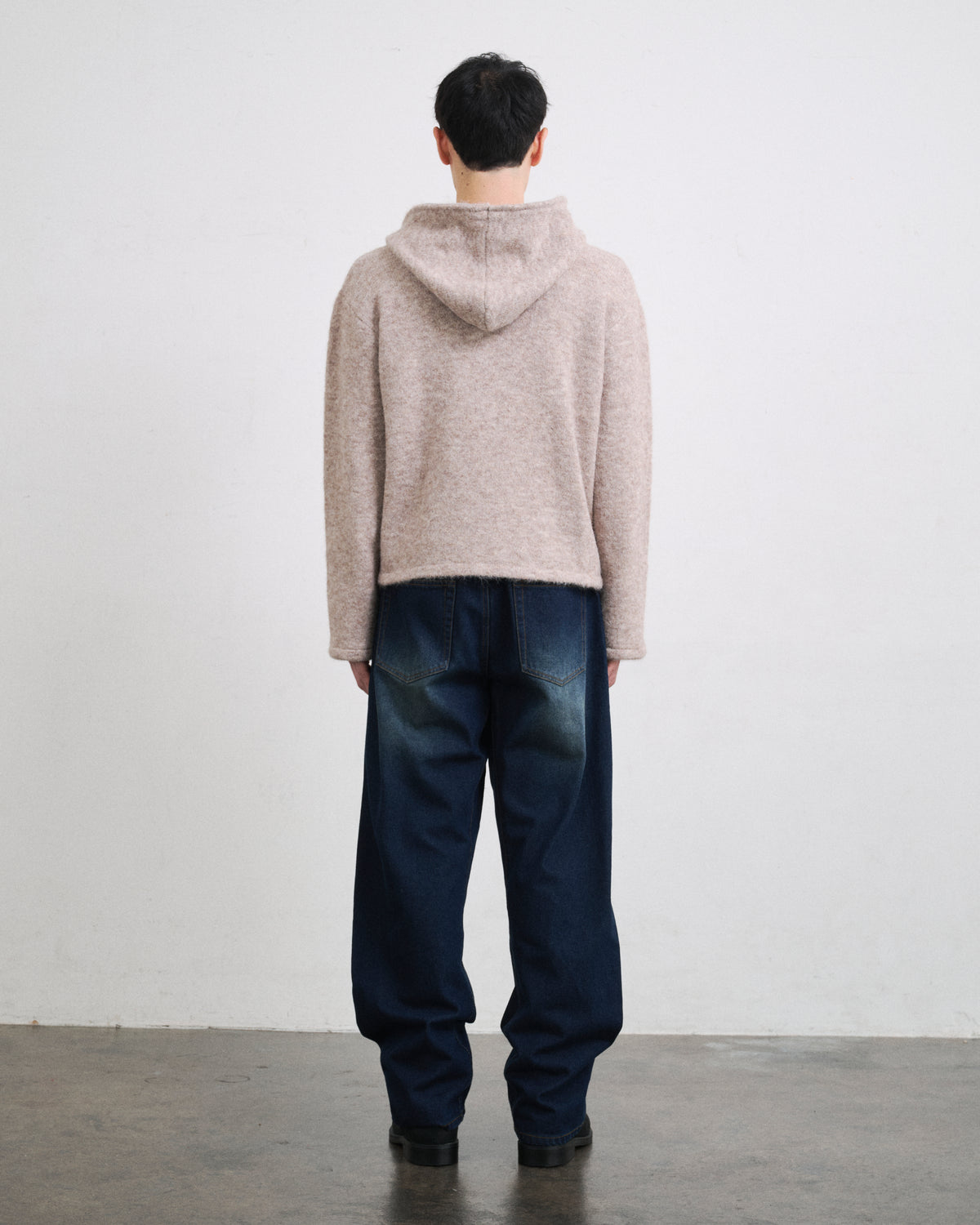MOHAIR TOUCH ZIP KNIT HOODIE / BEIGE