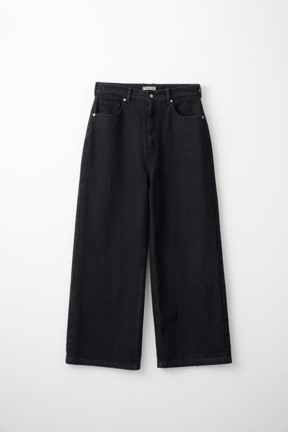 STUDS DENIM / BLACK