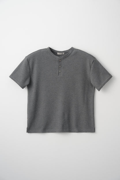 HENLEY NECK POLO SHIRT / GRAY