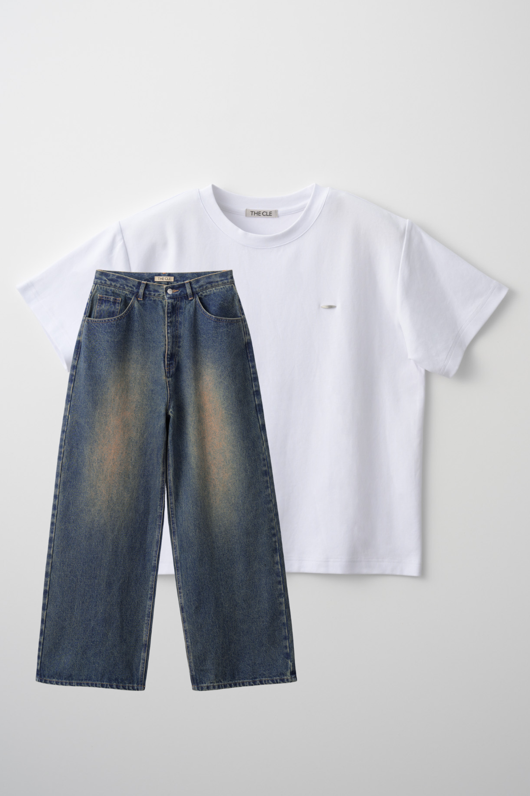 TIGHT T-SHIRTS WHITE × FLOW DENIM