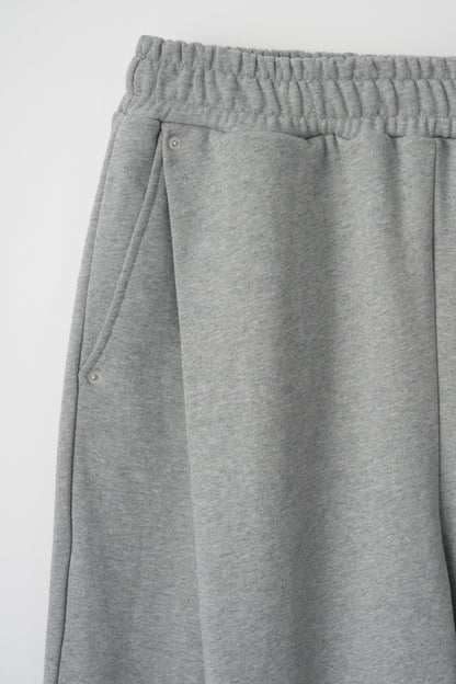 DEEP TUCK SWEAT PANTS / GRAY