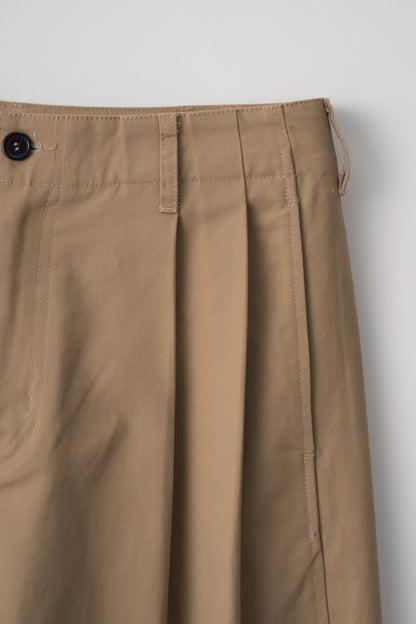 TWO TUCK COTTON WIDE PANTS / BEIGE