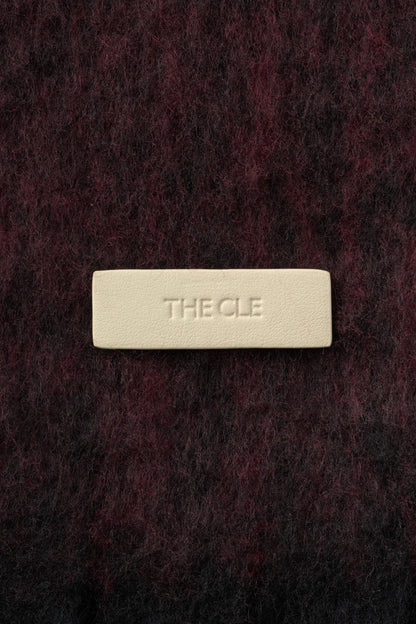 SIGNATURE MUFFLER / BLACK × RED