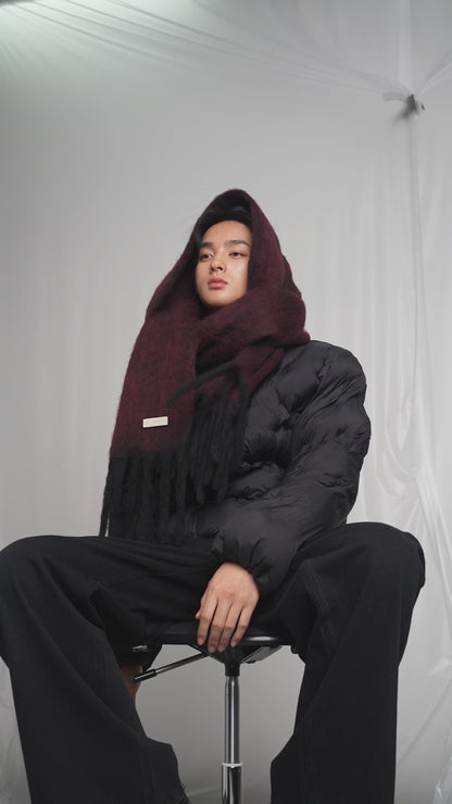 SIGNATURE MUFFLER / BLACK × RED