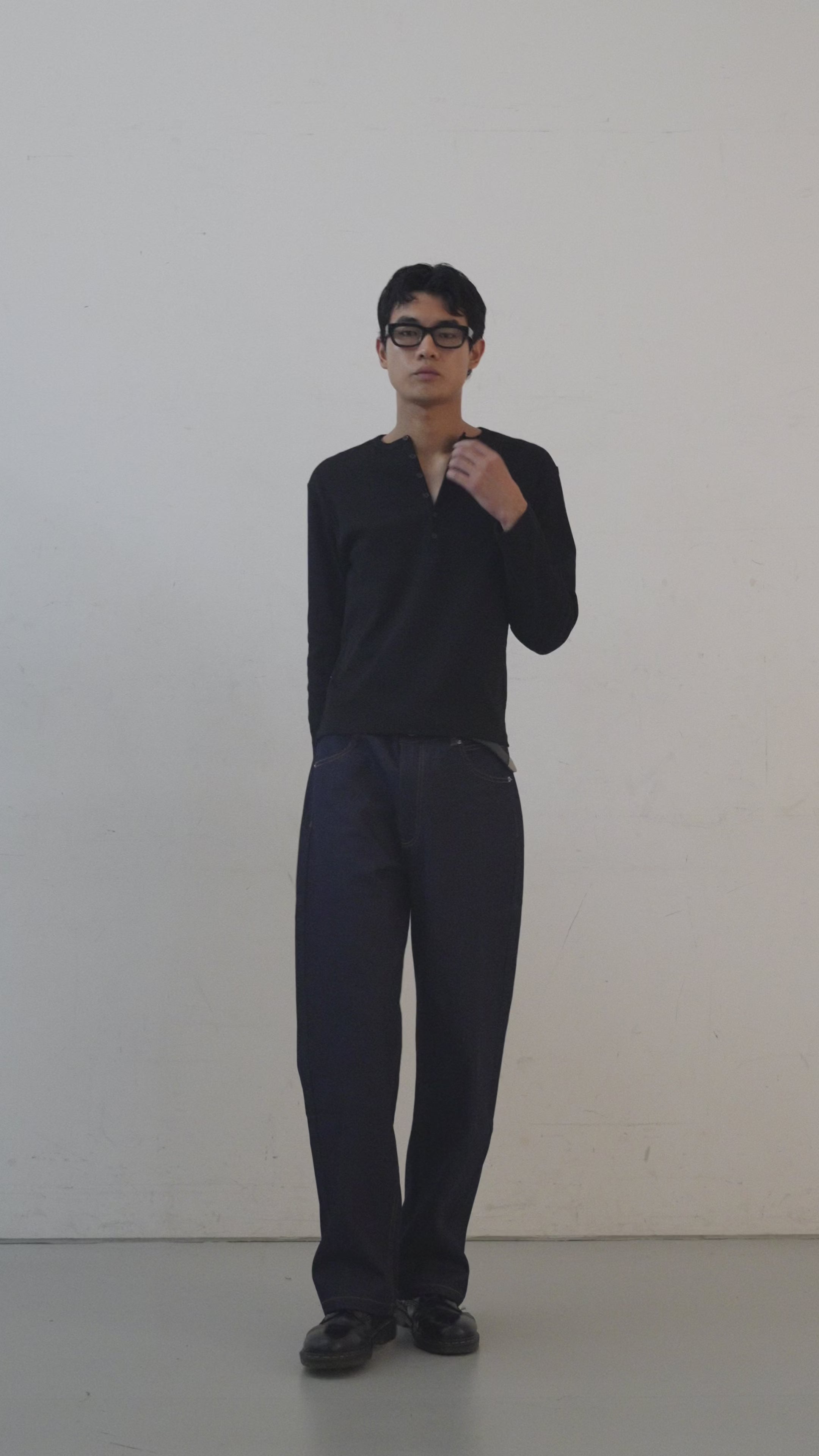 RIGID SLIM DENIM / INDIGO – THE CLE