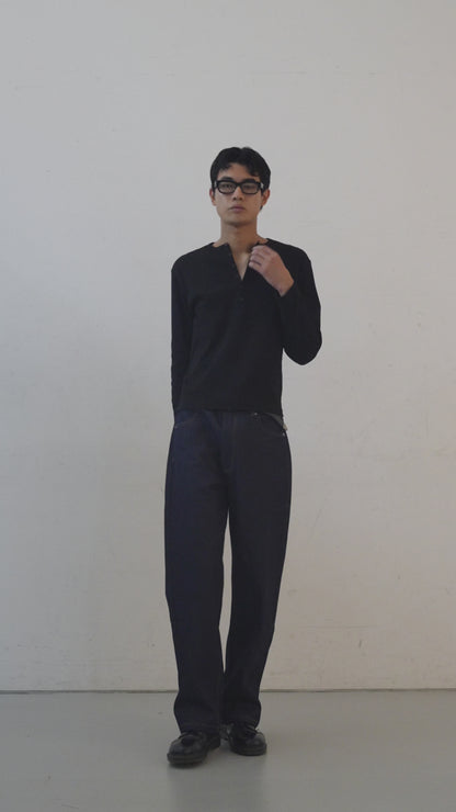 TIGHT RIB HENLEY NECK LONG SLEEVE T-SHIRT / BLACK