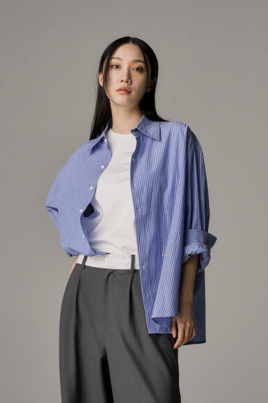 OVERSIZED STRIPED SHIRT
